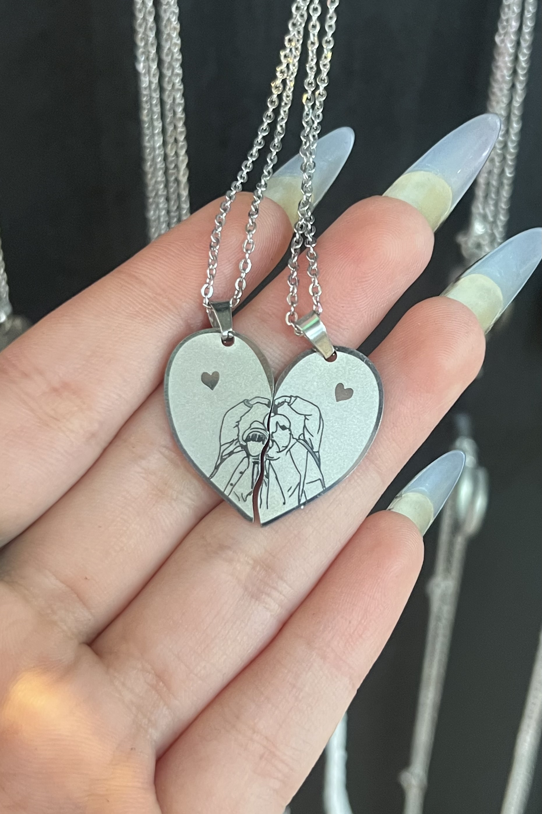 گردنبند ست قلب حکاکی شده