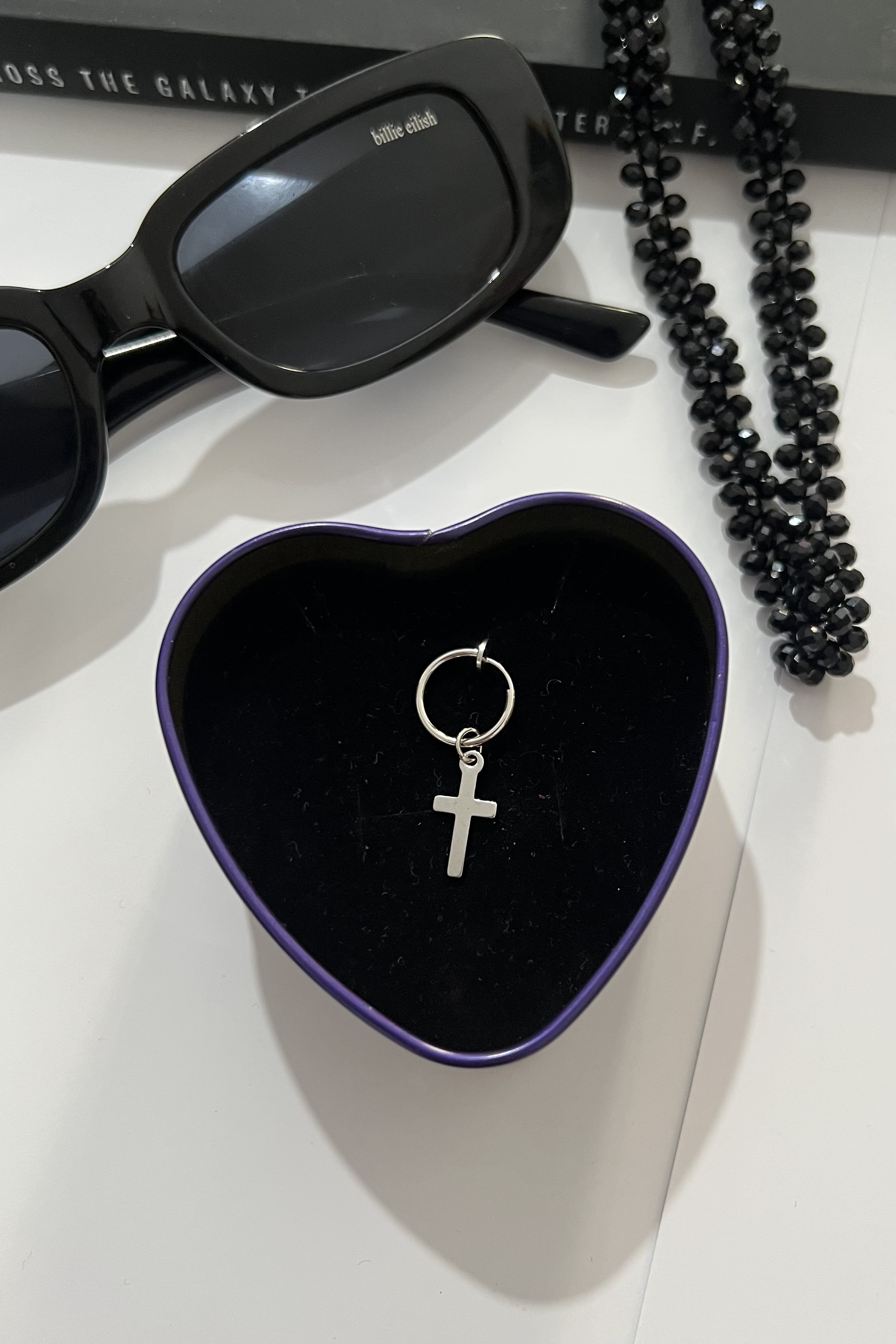 پیرسینگ گوش فیک صلیب